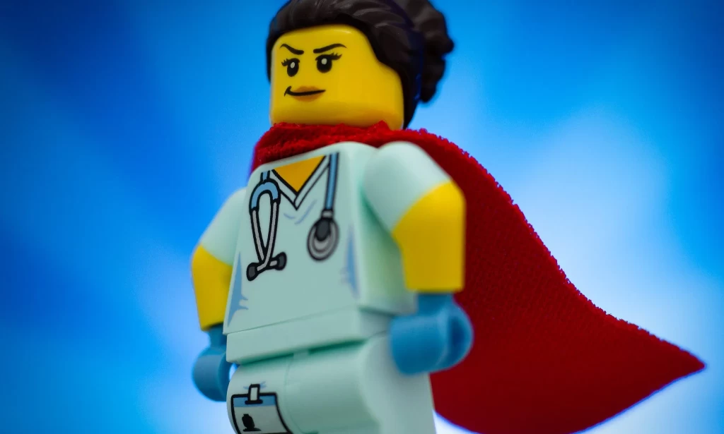 Tips on how to make progress towards fitness goals in a healthy and effective way: